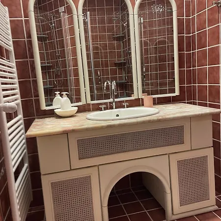 Casa Mirella A Apartment Viareggio