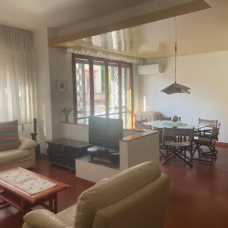 Apartman Casa Mirella A *