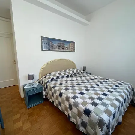 Casa Mirella A Appartement Viareggio