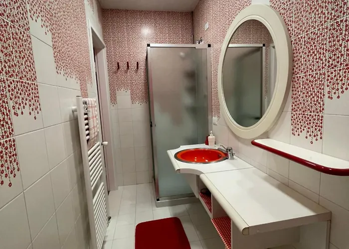 Casa Mirella A Apartament *